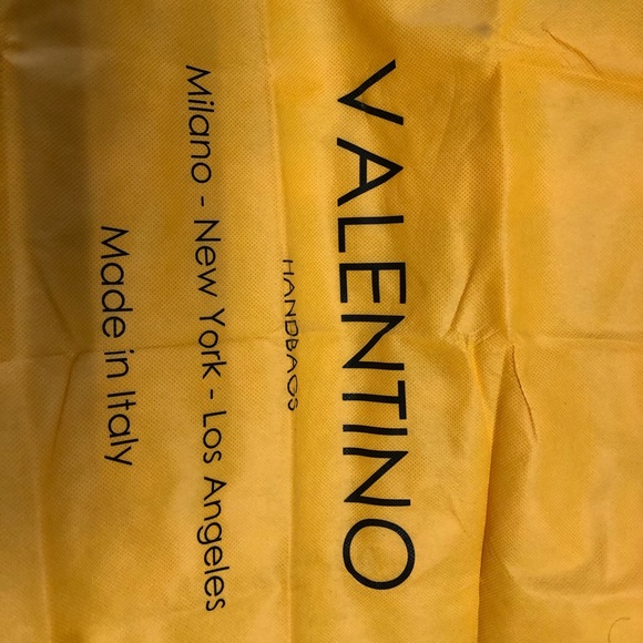 🔥🔥Mario Valentino HUGE SAVINGS leather bag 🔥🔥 - Picture 7 of 11